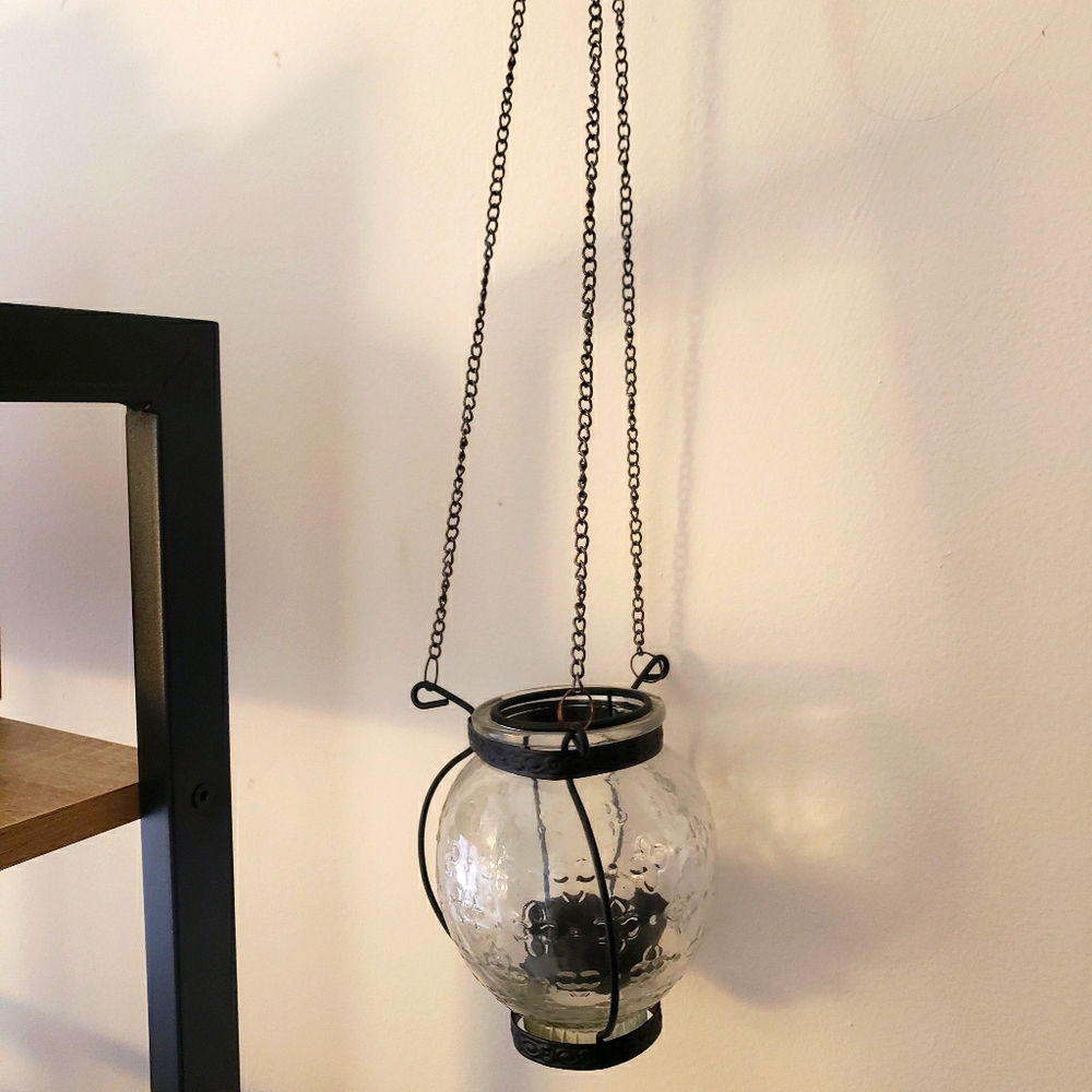 NWOT Hangong Candle or Plant holder